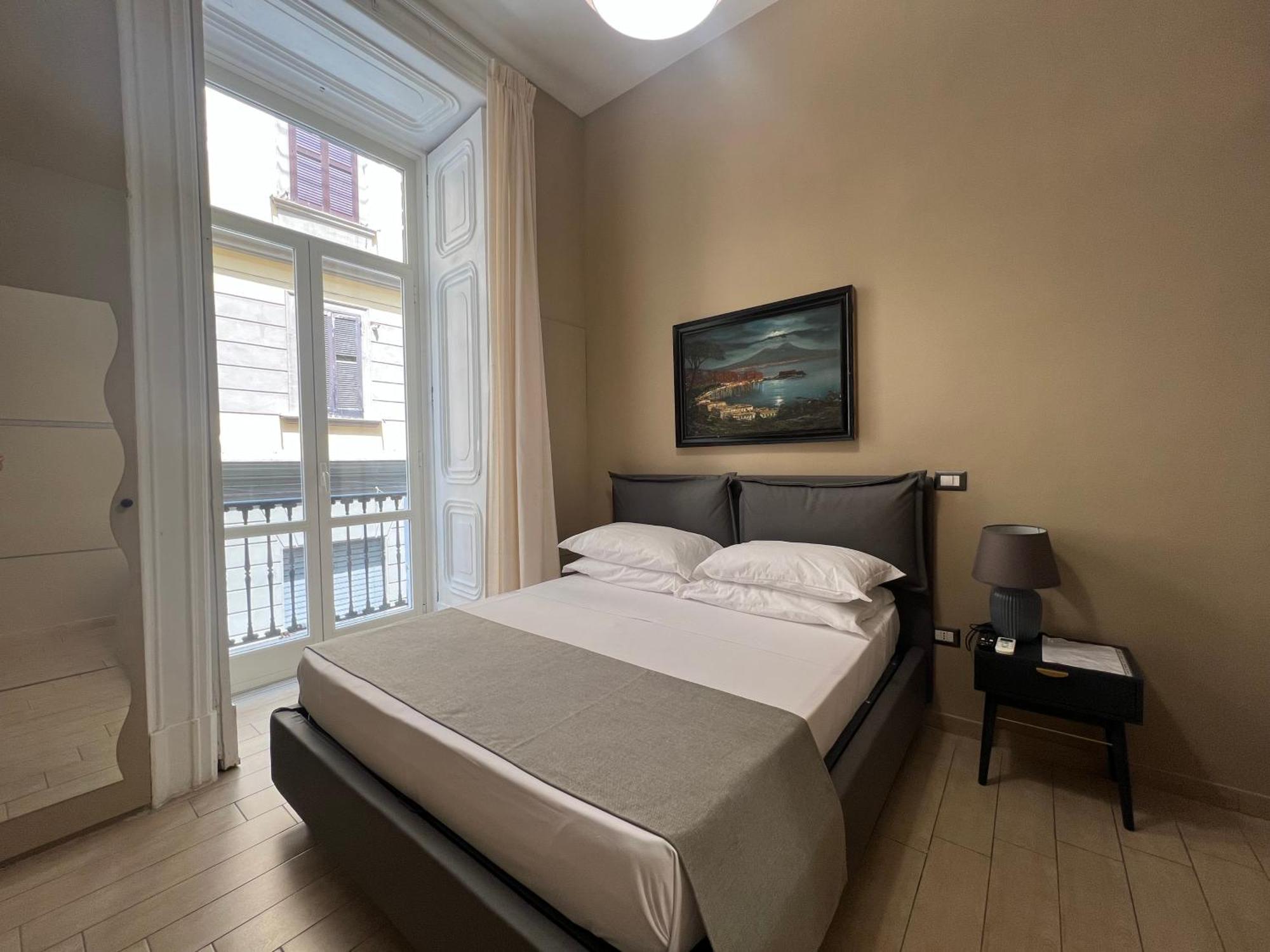 Relais Ranieri Bed & Breakfast Napoli Ngoại thất bức ảnh